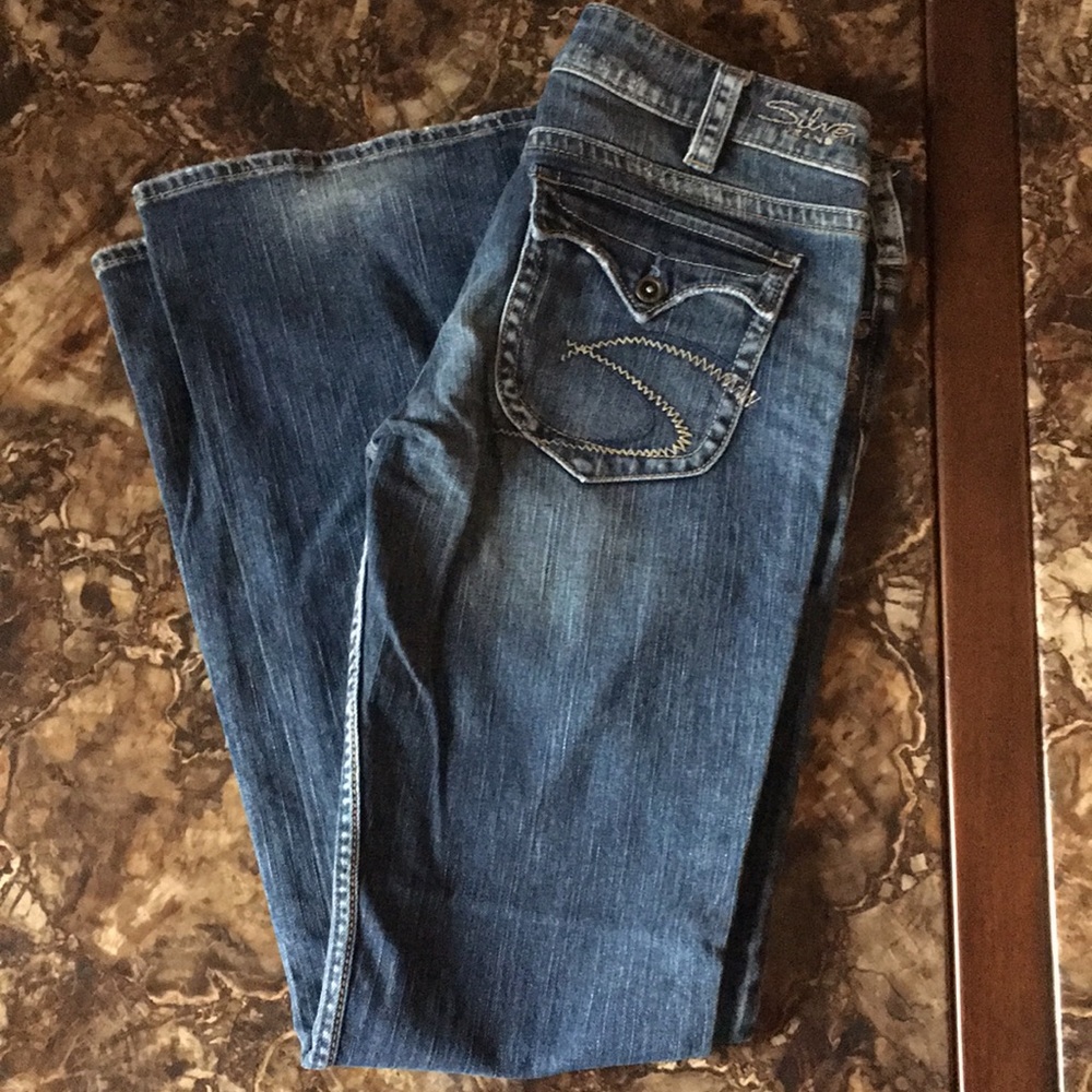 Silver pioneer stretch women’s flare jean